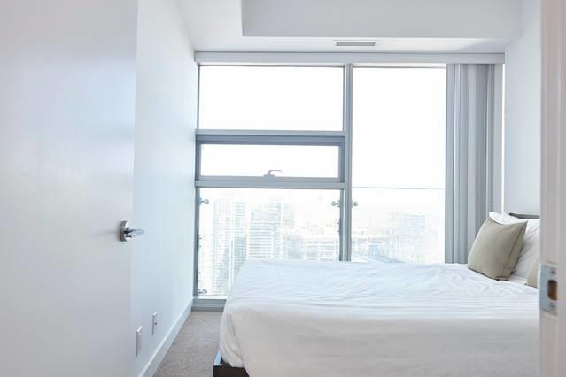 Condo Downtown, Cn Tower, Financial District Торонто Стая снимка